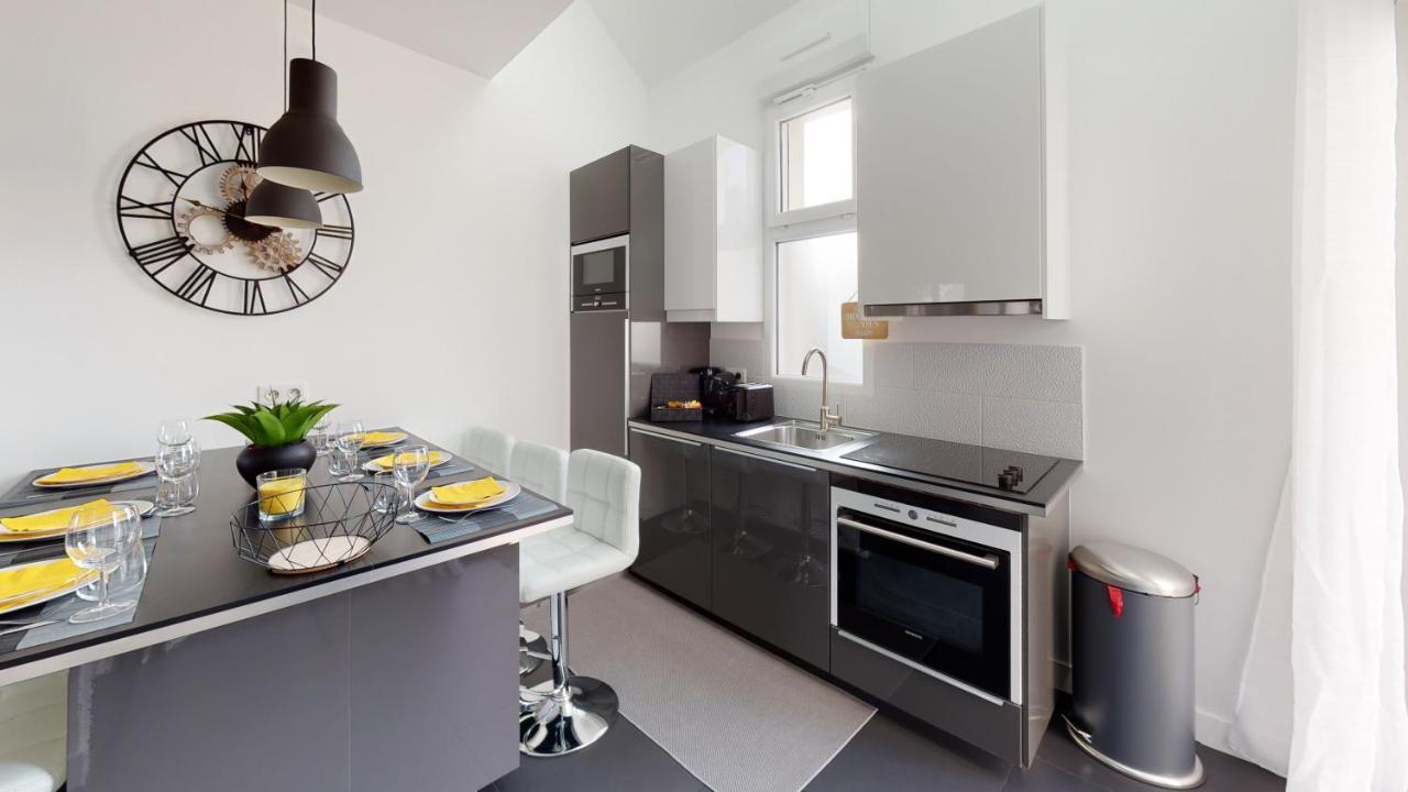 Вилла Paris House Вильжюст Экстерьер фото