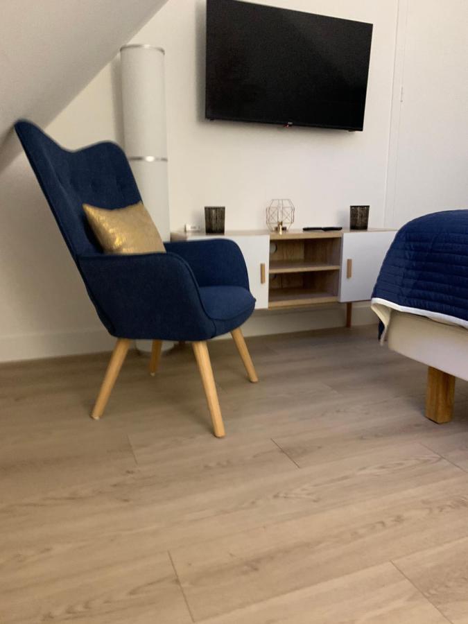 Вилла Paris House Вильжюст Экстерьер фото